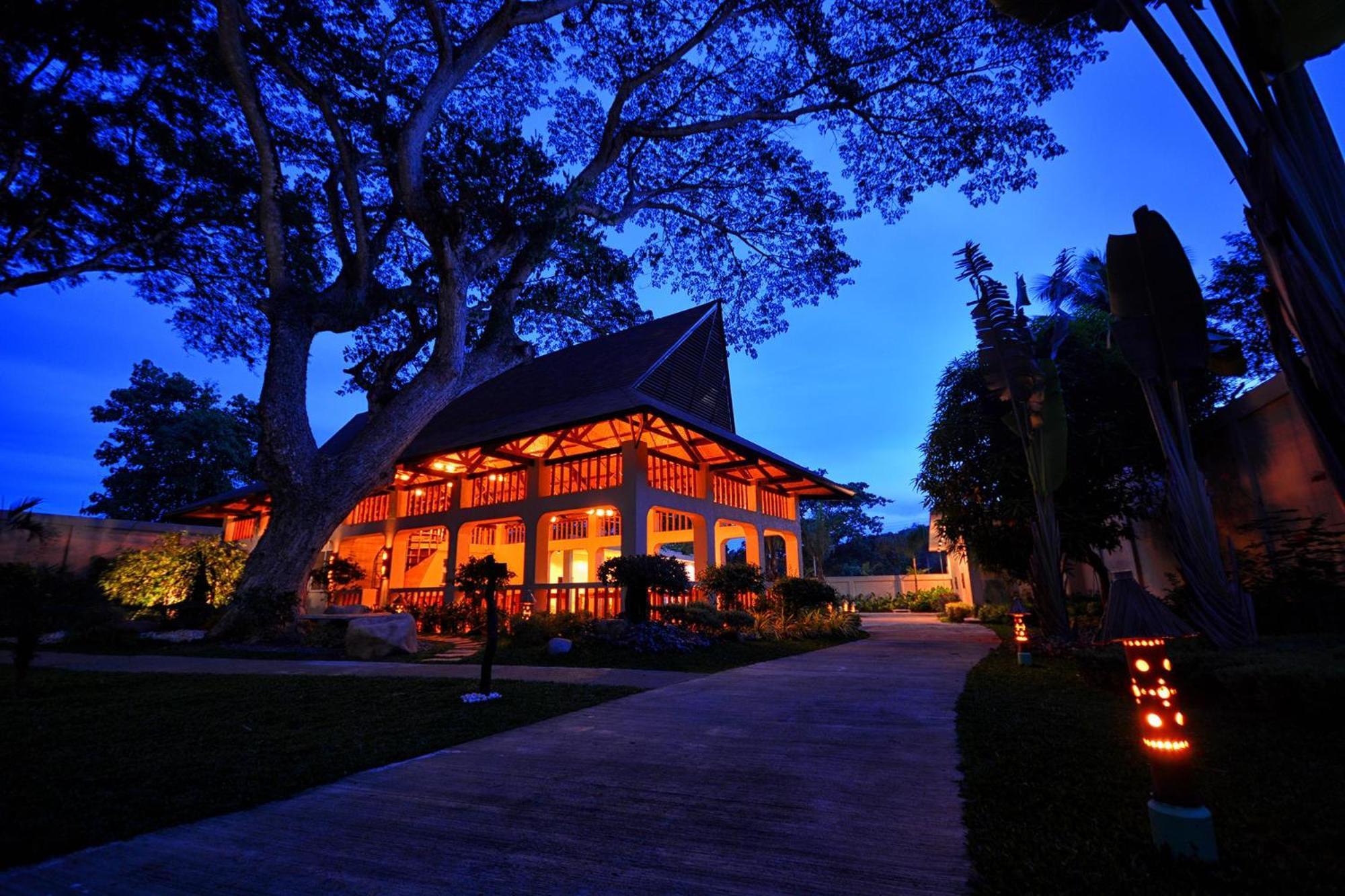 มุนติง ปาไรโซ Hotel Puerto Princesa ภายนอก รูปภาพ