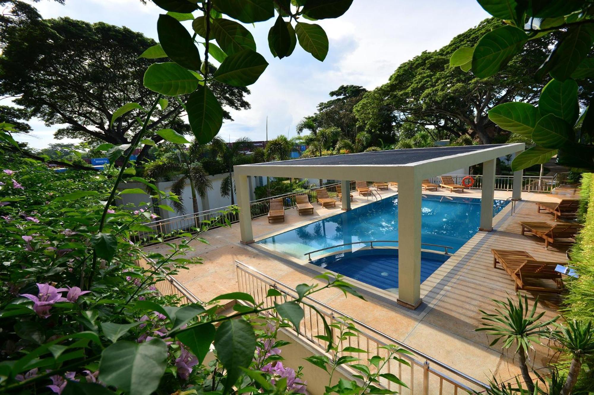 มุนติง ปาไรโซ Hotel Puerto Princesa ภายนอก รูปภาพ