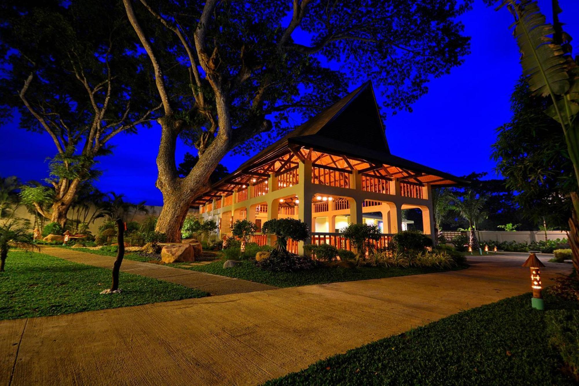 มุนติง ปาไรโซ Hotel Puerto Princesa ภายนอก รูปภาพ