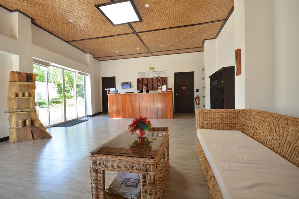 มุนติง ปาไรโซ Hotel Puerto Princesa ภายนอก รูปภาพ